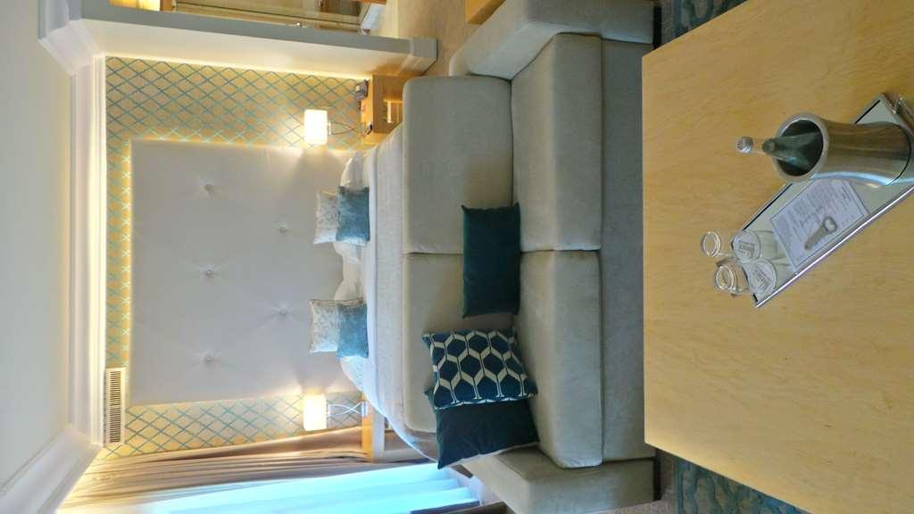 Hotel & Spa Le Pavillon Charbonnieres les Bains Fasilitas foto